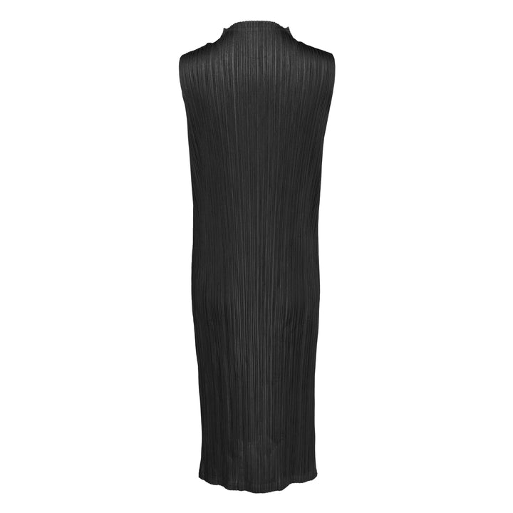 PLEATS PLEASE ISSEY MIYAKE Swing Solid Tunic – Available at Club 21, Official Retailer in Singapore, Malaysia & Thailand with Global Shipping Online