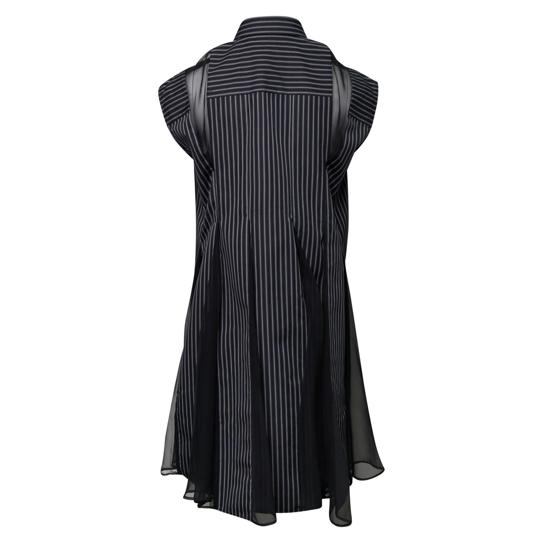 sacai Poplin Dress – Available at Club 21, Official Retailer in Singapore, Malaysia & Thailand with Global Shipping Online