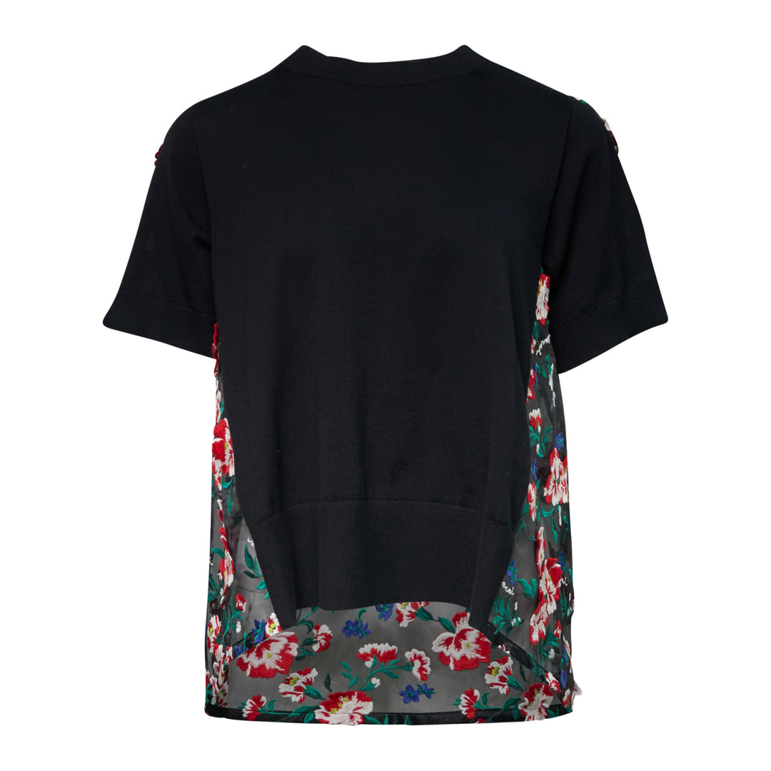 sacai Floral Embroidery Pullover – Available at Club 21, Official Retailer in Singapore, Malaysia & Thailand with Global Shipping Online