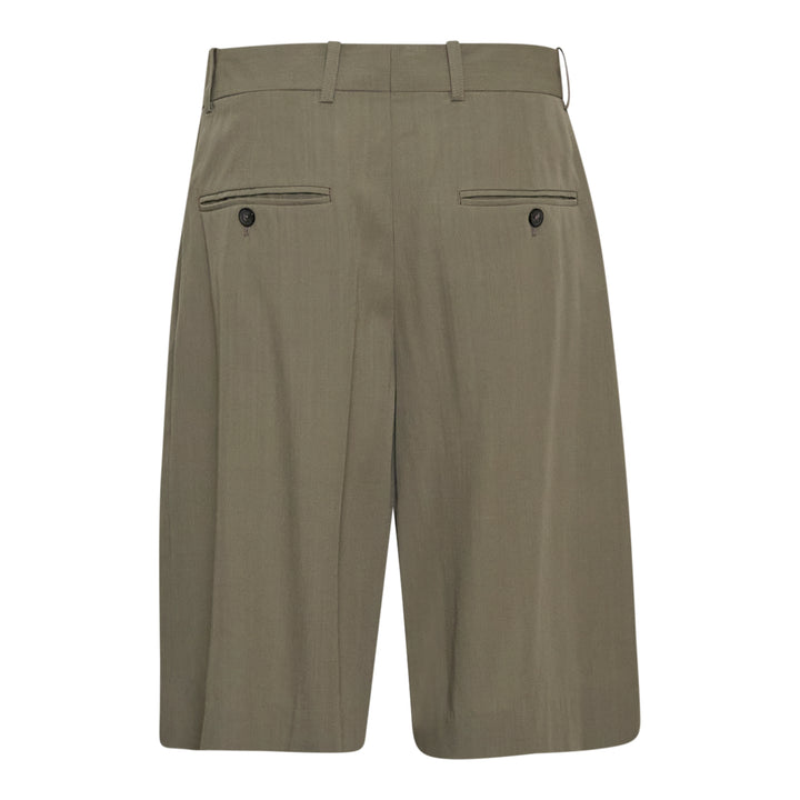 TOTEME Wide Fluid Shorts – Available at Club 21, Official Retailer in Singapore, Malaysia & Thailand with Global Shipping Online
