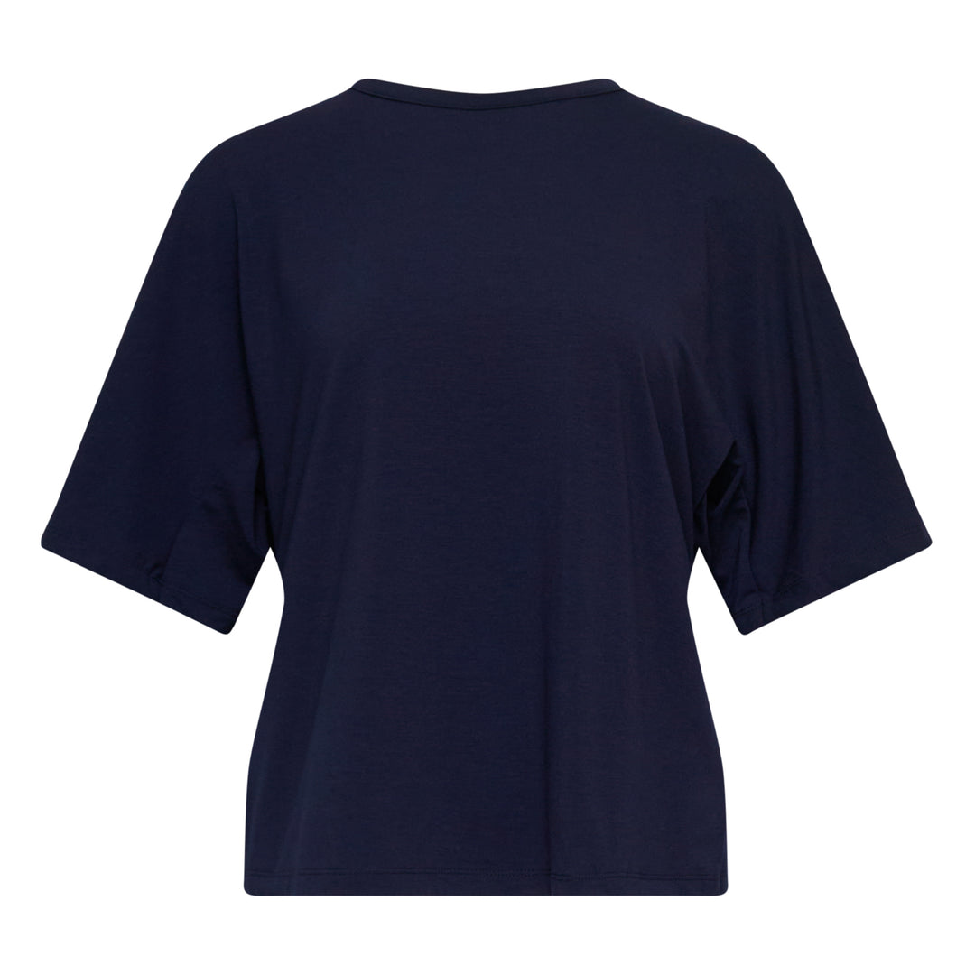 YCH Backless T-Shirt – Available at Club 21, Official Retailer in Singapore, Malaysia & Thailand with Global Shipping Online