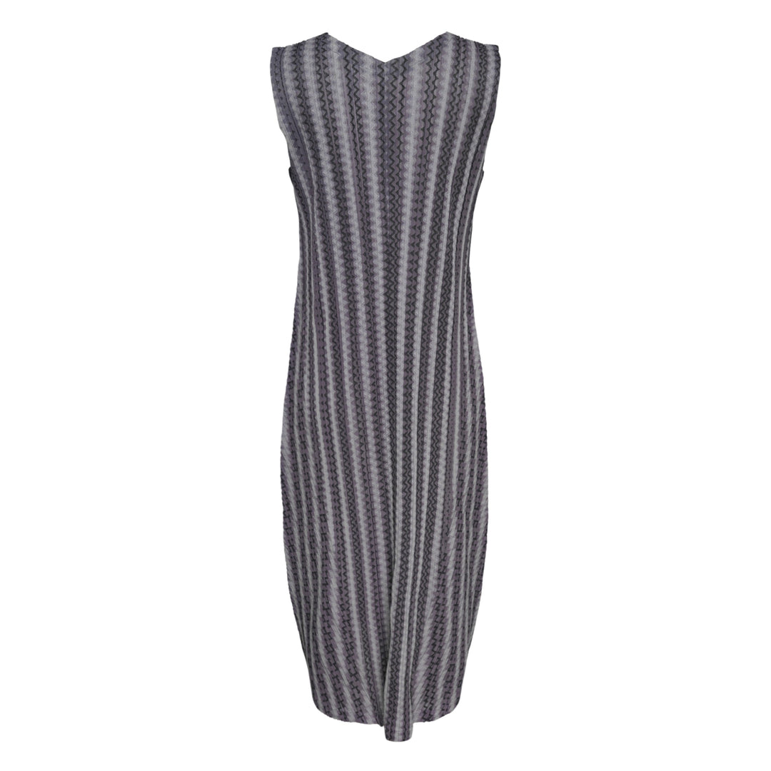 Pleats Please Issey Miyake grey cotton zigzag pleated sleeveless midi dress with V-neckline and vertical zigzag pattern