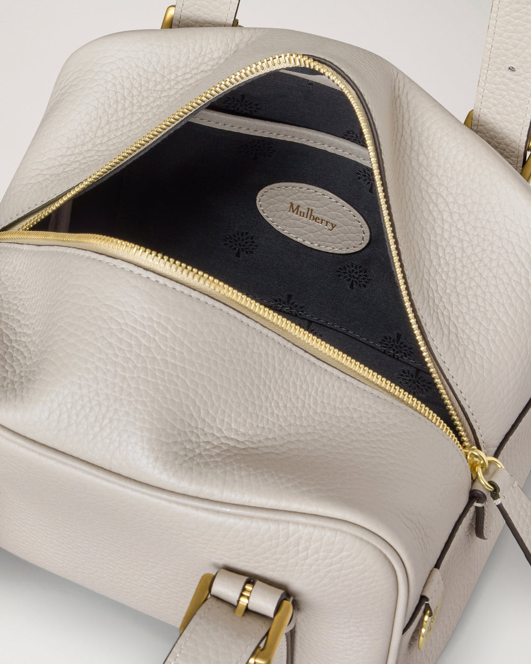 Mulberry Small Boston Heavy Grain – Available at Club 21, Official Retailer in Singapore, Malaysia & Thailand with Global Shipping Online