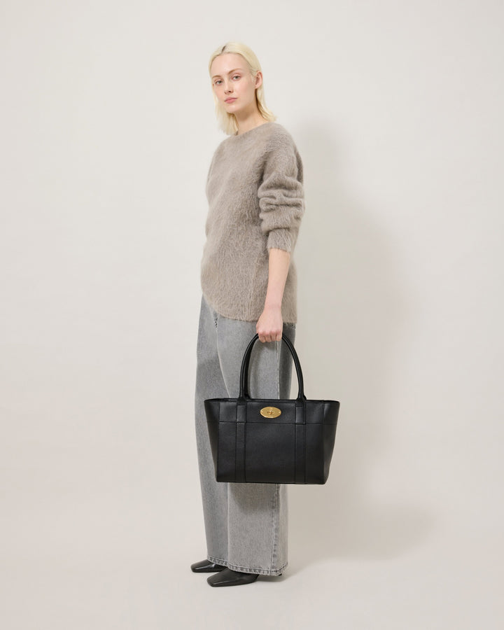 Mulberry Bayswater 9 To 5 Bag – Available at Club 21, Official Retailer in Singapore, Malaysia & Thailand with Global Shipping Online