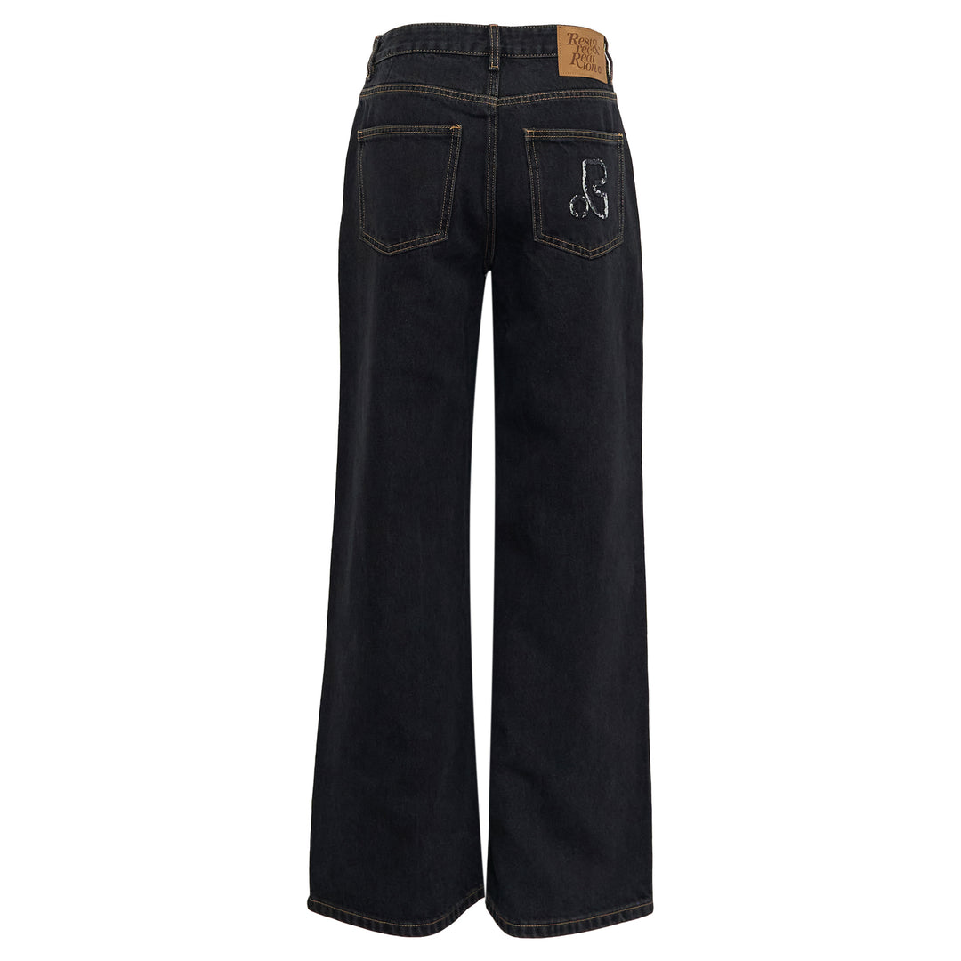 Rest&Recreation Low Rise Stitch Jeans – Available at Club 21, Official Retailer in Singapore, Malaysia & Thailand with Global Shipping Online