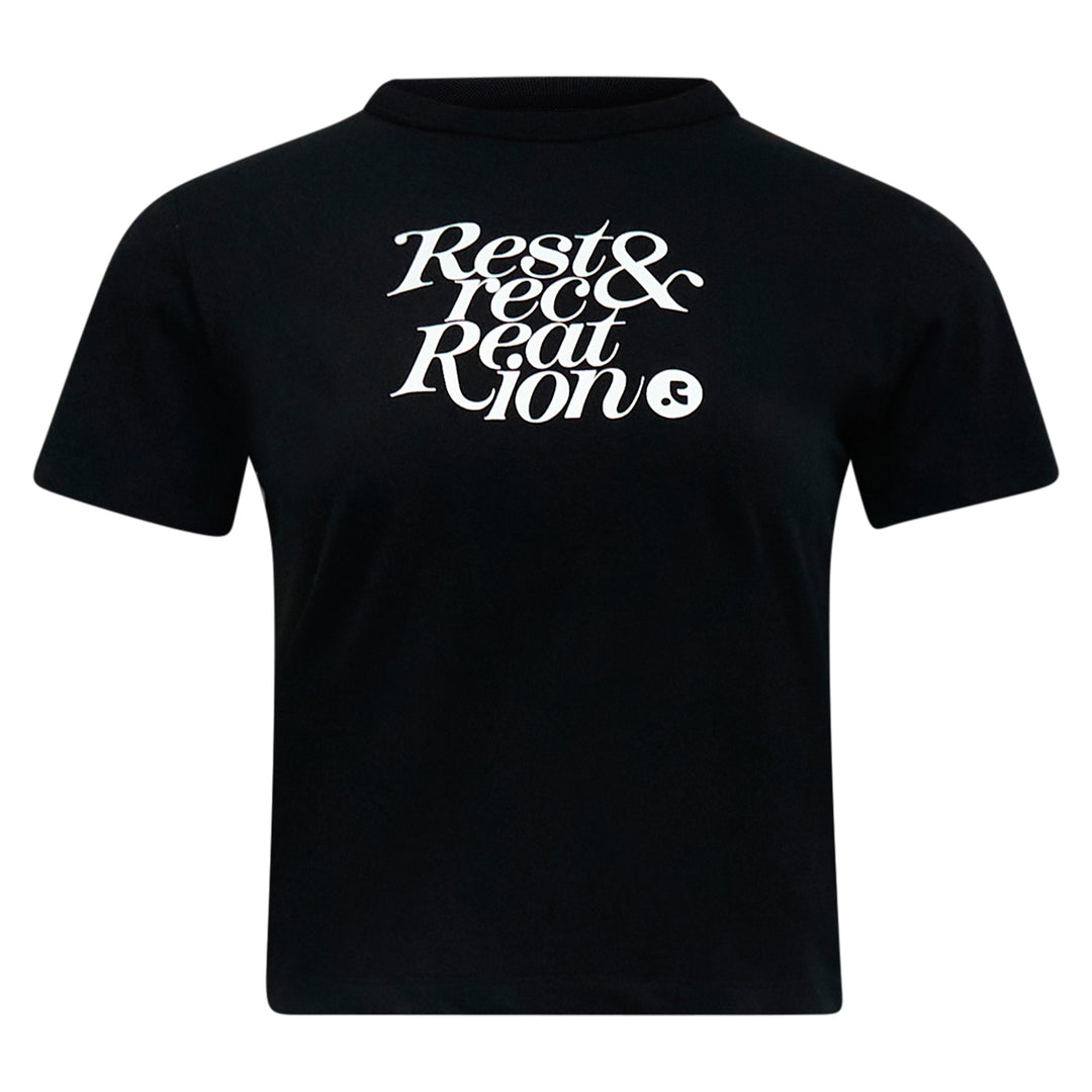 Rest&Recreation Basic Logo T-Shirt – Available at Club 21, Official Retailer in Singapore, Malaysia & Thailand with Global Shipping Online