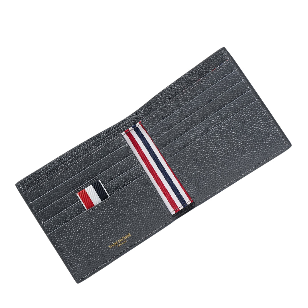 Soft Pebble Grain Billfold
