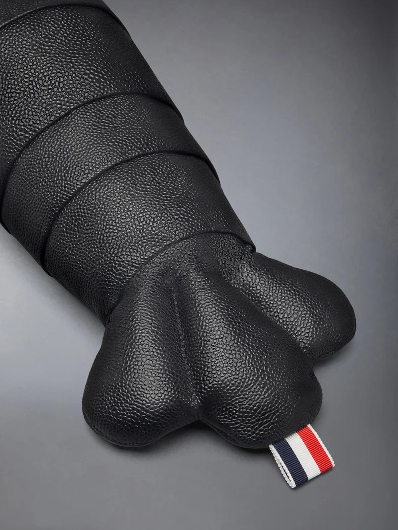 Thom Browne black pebble-grain leather lobster-shaped tote bag with raised claws, rolled handles and a luggage tag - view 6