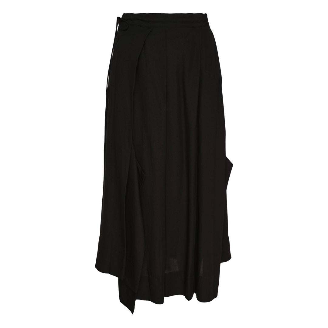 Unbalanced Tuck Skirt