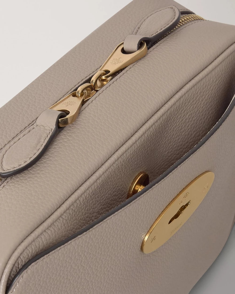 Darley Camera Bag Cashmere Taupe Small Classic Grain