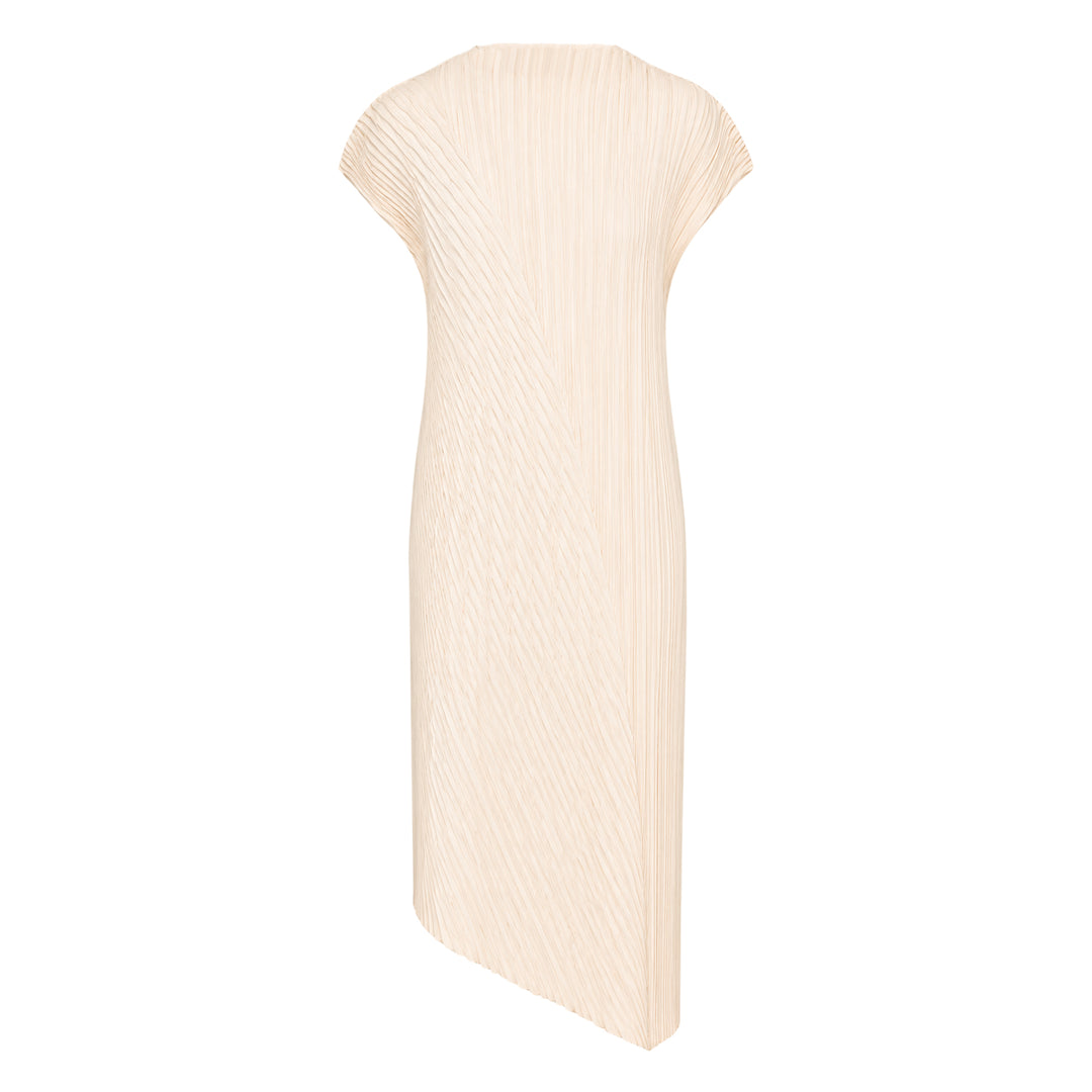 Unfurling Pleats