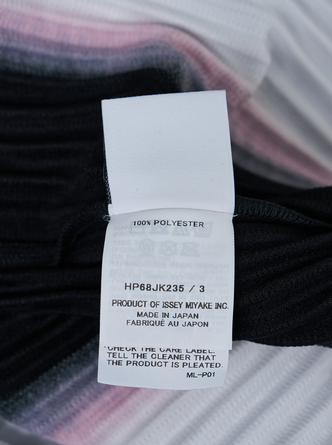 HOMME PLISSE ISSEY MIYAKE Framework : Chusen - view 3