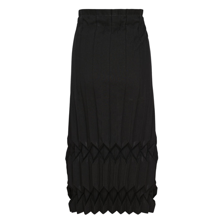 Tree Pleats
