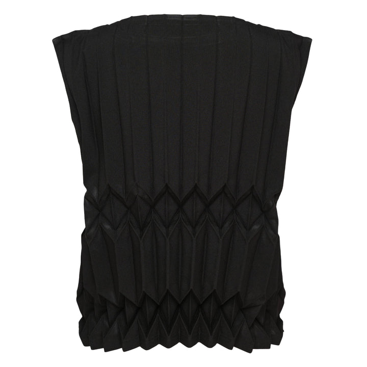 Tree Pleats