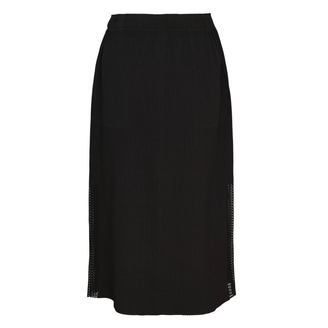 Mesh Pleats