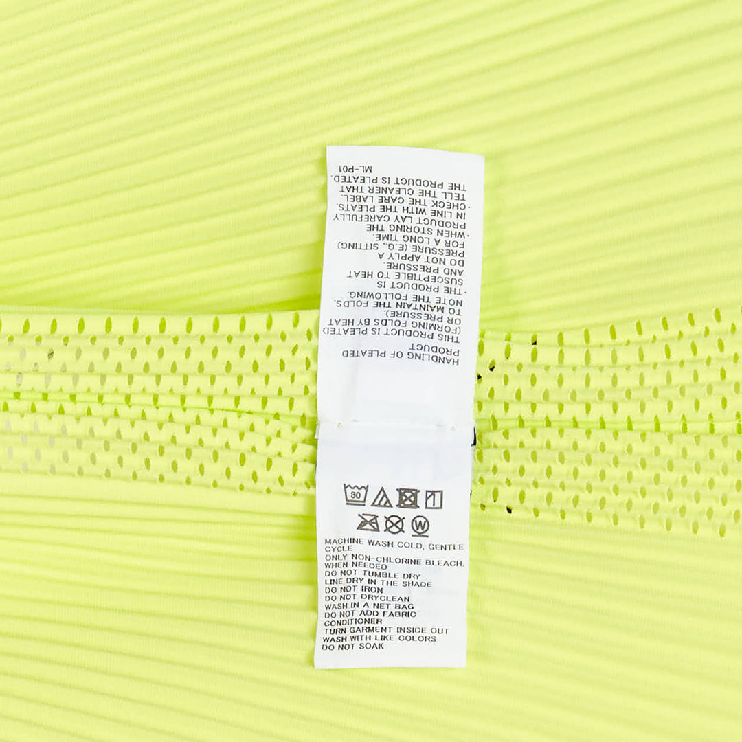 Mesh Pleats