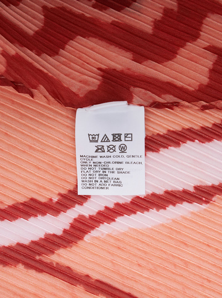 me ISSEY MIYAKE Plant Pleats Stole - view 2