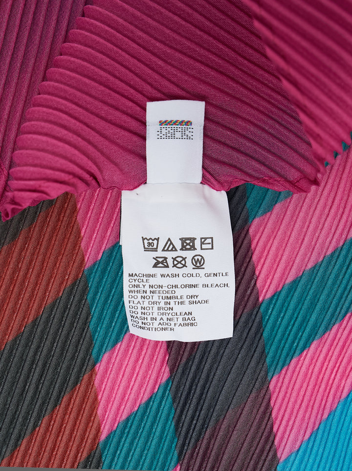 me ISSEY MIYAKE Tape Check Pleats Stole - view 2
