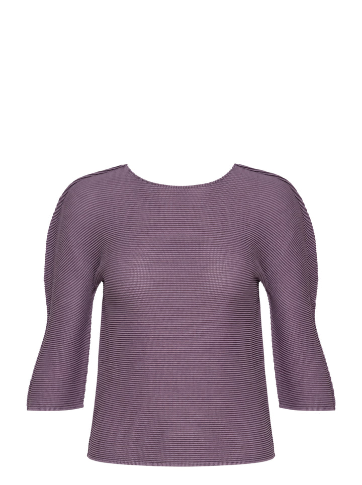 me Issey Miyake Stretch Pleats 4 top in mauve with fine horizontal pleating, round neckline and three-quarter sleeves