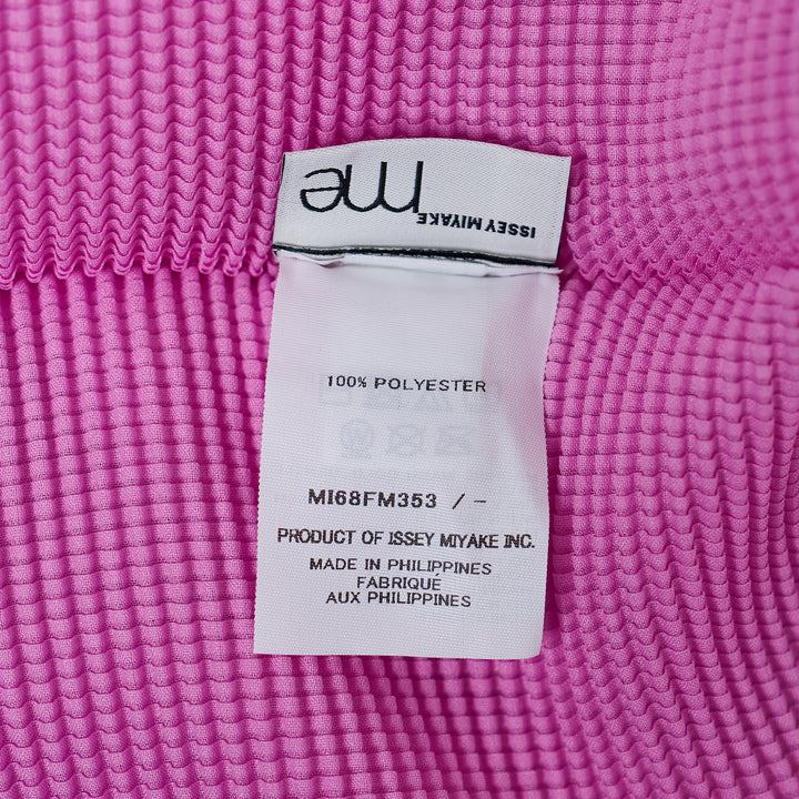 me Issey Miyake Stretch Pleats 2 sleeveless top in deep burgundy, featuring all-over micro-pleated texture, a high stand collar with centre V-notch, and a broad structured shoulder line