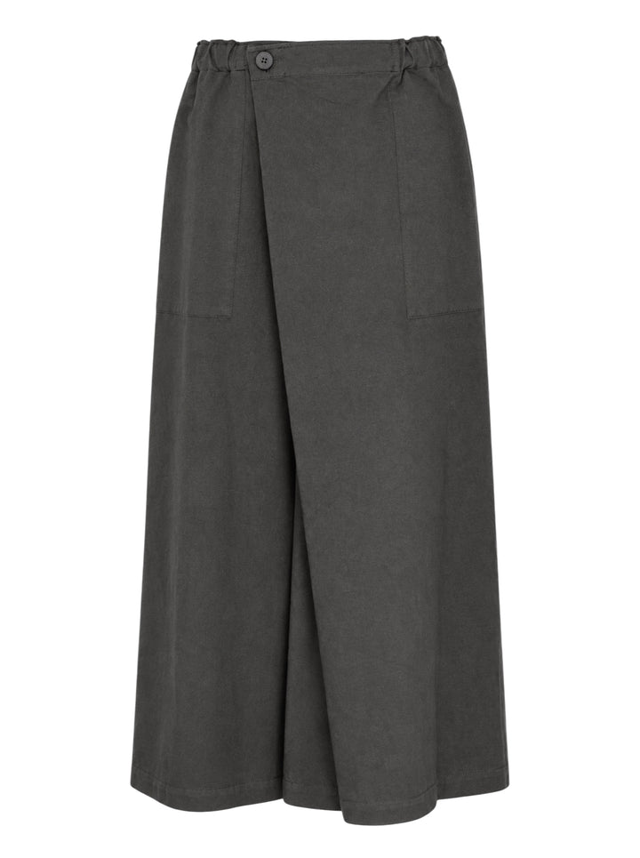 me Issey Miyake PINA CLOTH wide-leg pants in charcoal grey with a wrap-front panel, elasticated waist, and patch pockets
