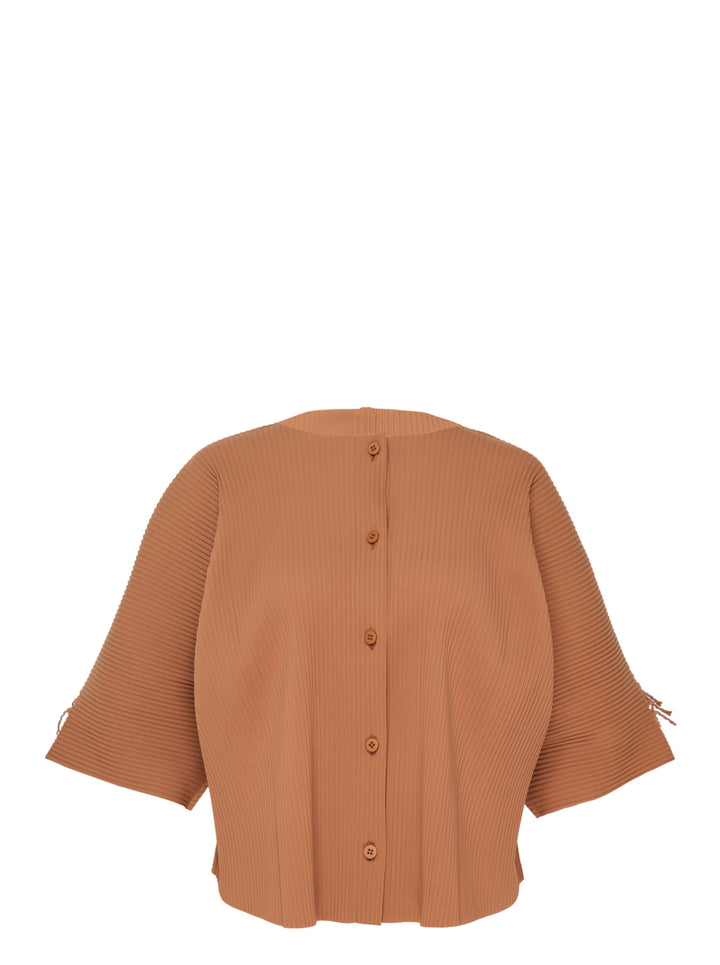 me ISSEY MIYAKE Leaf Pleats