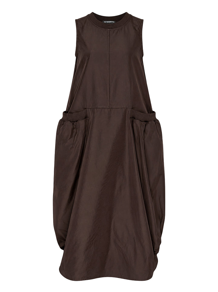 Melitta Baumeister sleeveless brown Front Pocket Dress with ribbed neckline, gathered oversized pockets and rounded bubble hem