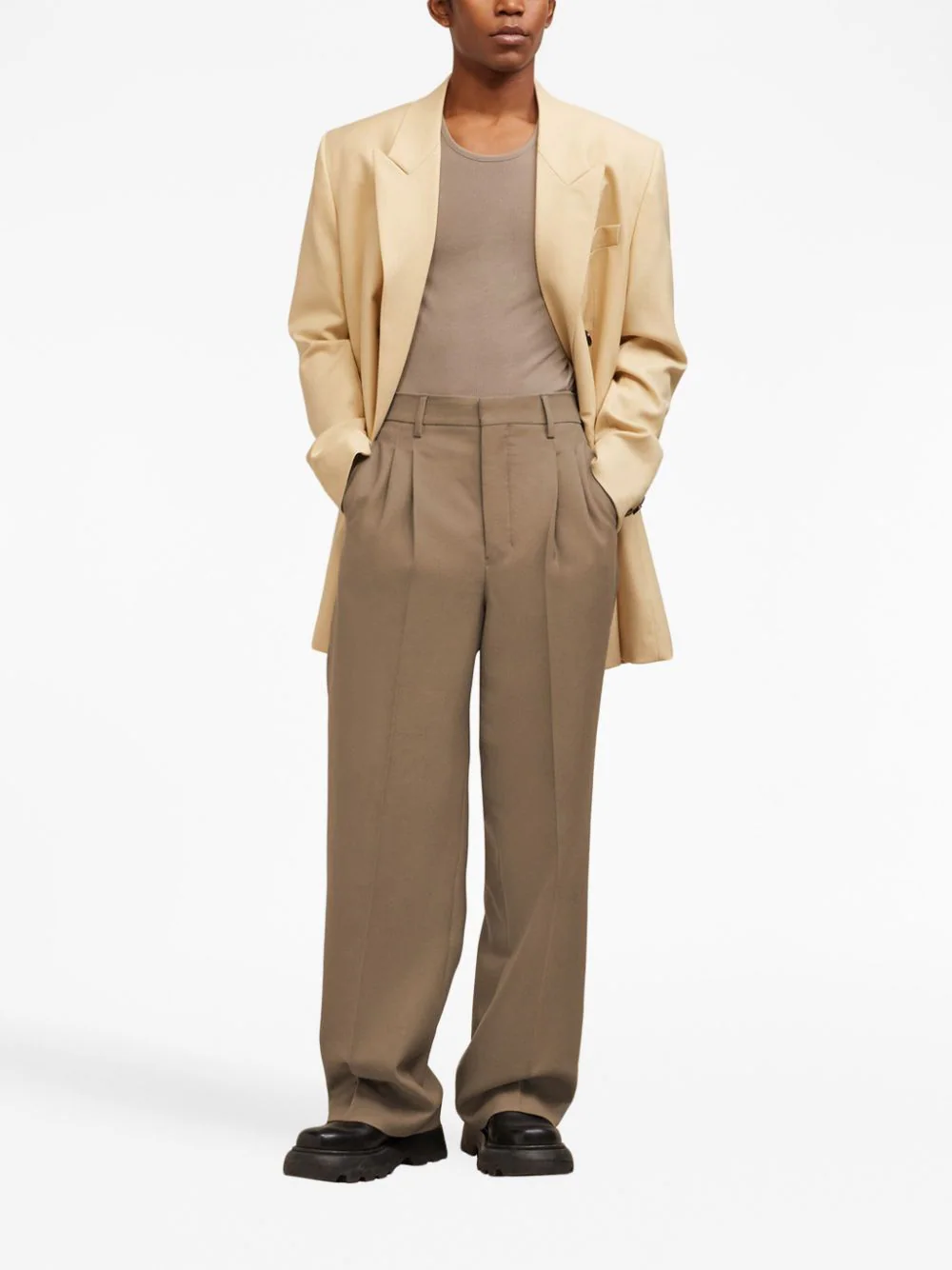 AMI-Paris-Straight-Fit-Trousers-Natural-2