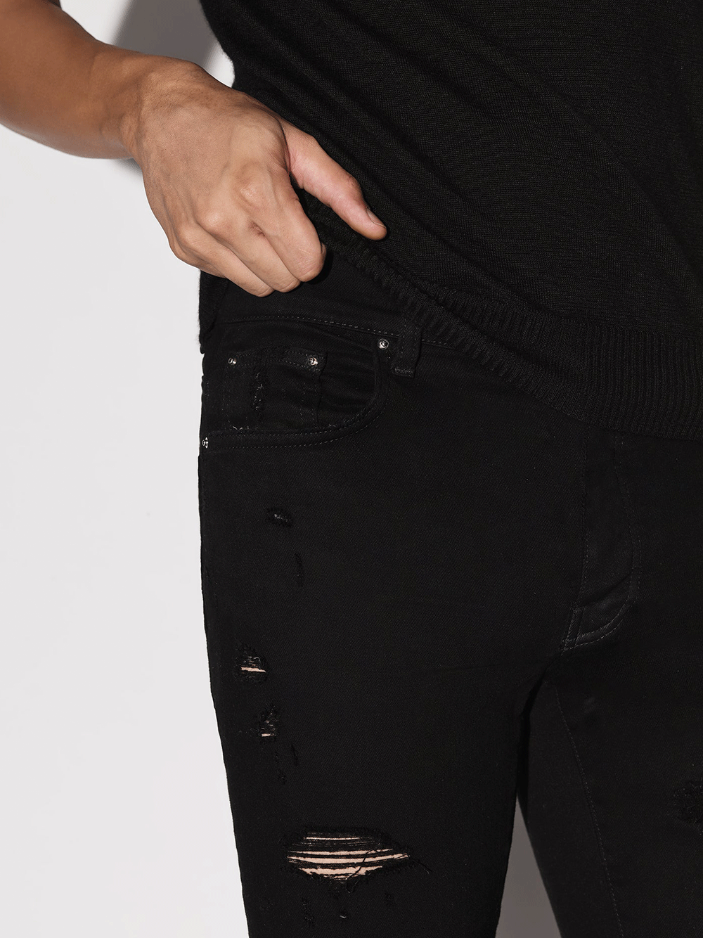 AMIRI-Mx1-12-Oz-Italian-Stretch-Denim-Black-5