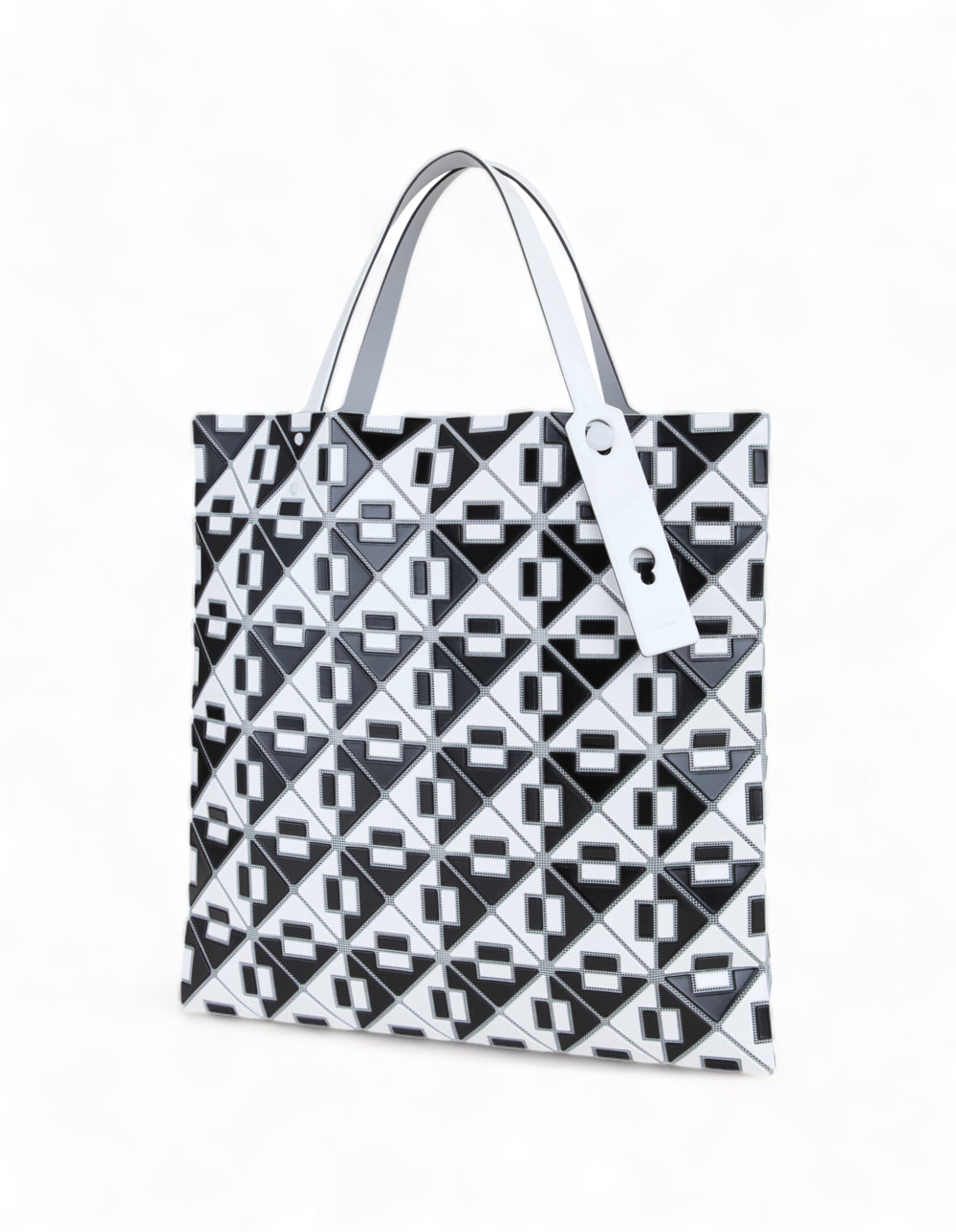 BAO-BAO-ISSEY-MIYAKE-CONNECT-Tote-6X6-White-Black-2