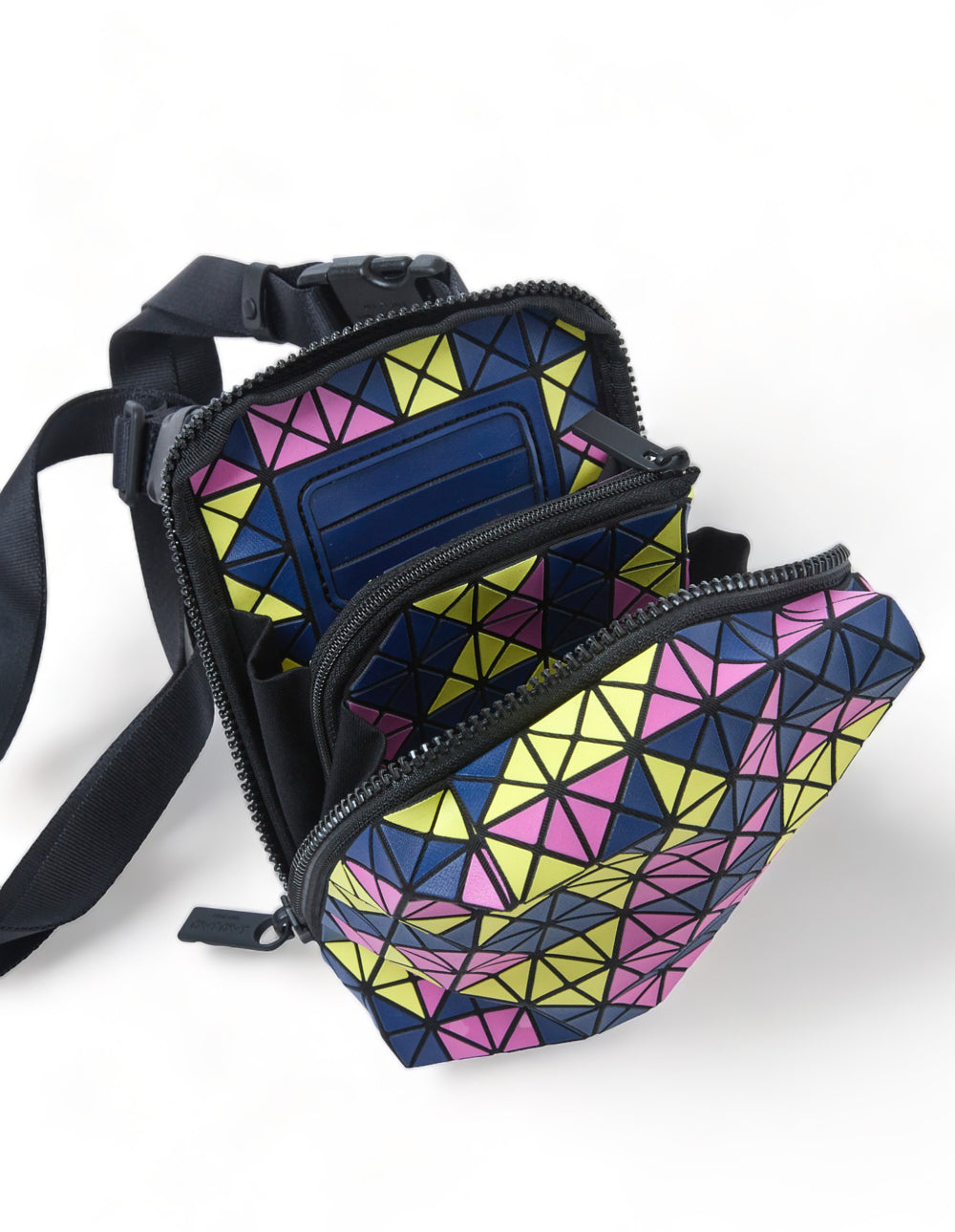 BAO-BAO-ISSEY-MIYAKE-RANDOM-TRIANGLE-BEETLE-Crossbody-Navy-Mix-3