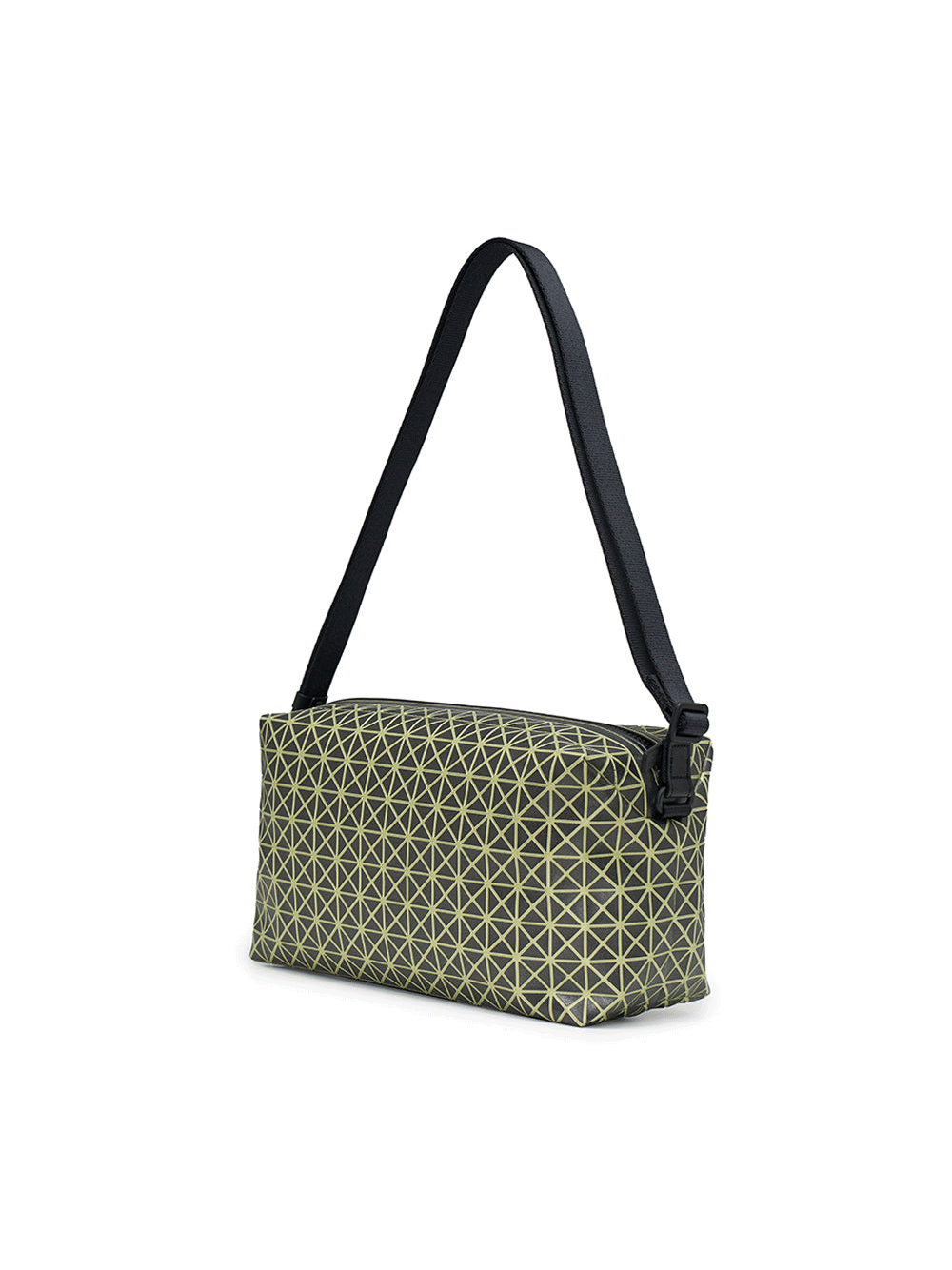 BAO-BAO-ISSEY-MIYAKE-SADDLE-BAG-REFLECTOR-Crossbody-Black-2