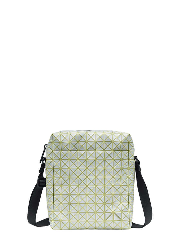 BAO-BAO-ISSEY-MIYAKE-VOYAGER-REFLECTOR-Crossbody-Silver1