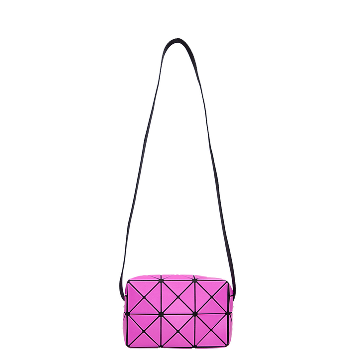 BAO_BAO_ISSEY_MIYAKE_Cuboid_Crossbody-Magenta