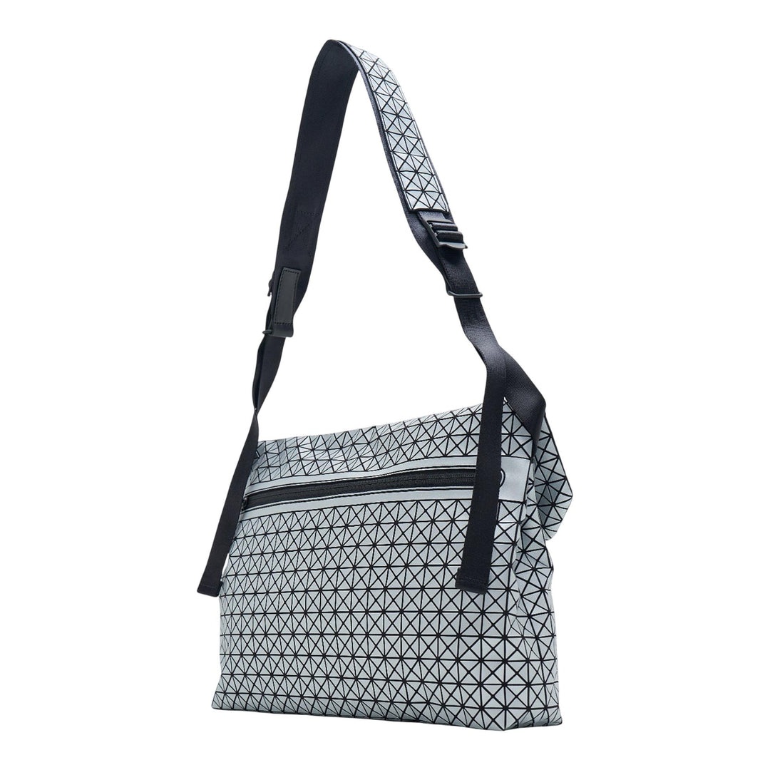 Club21 - BAO BAO ISSEY MIYAKE - Froggy Reflector Shoulder Bag - SHOULDER BAGS - Silver