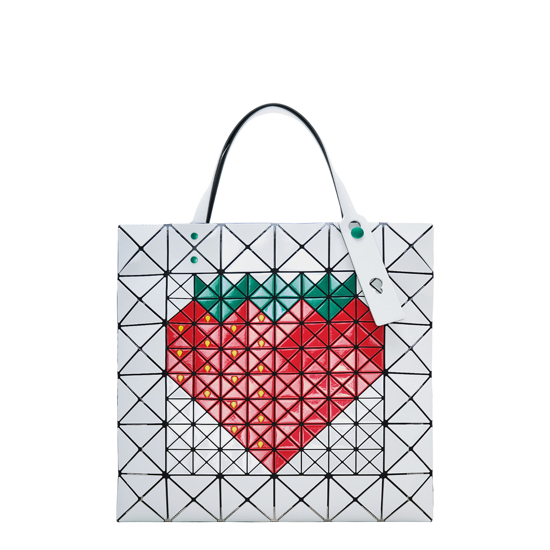 BAO_BAO_ISSEY_MIYAKE_Fruits_Tote_6X6_Strawberrry