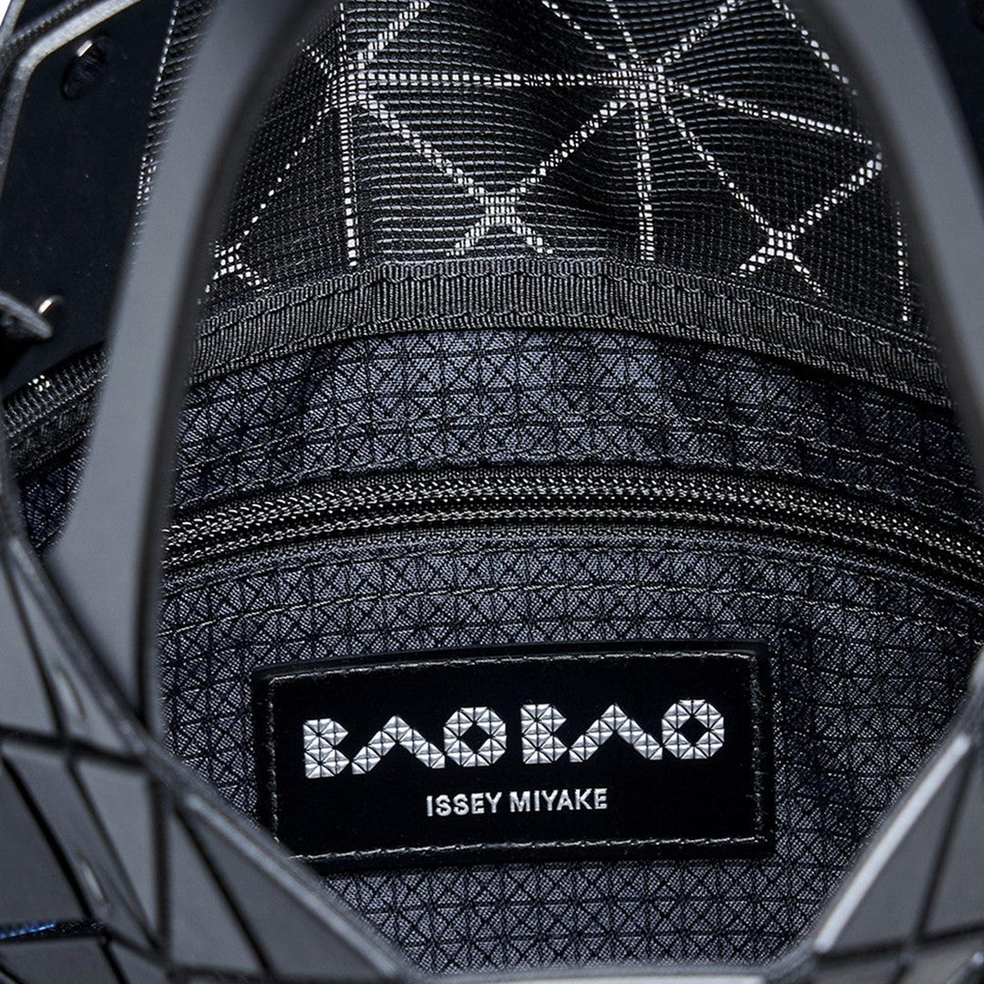     BAO-BAO-ISSEY-MIYAKE-Prism-Matte-Tote-7X7-Matte-Black-3