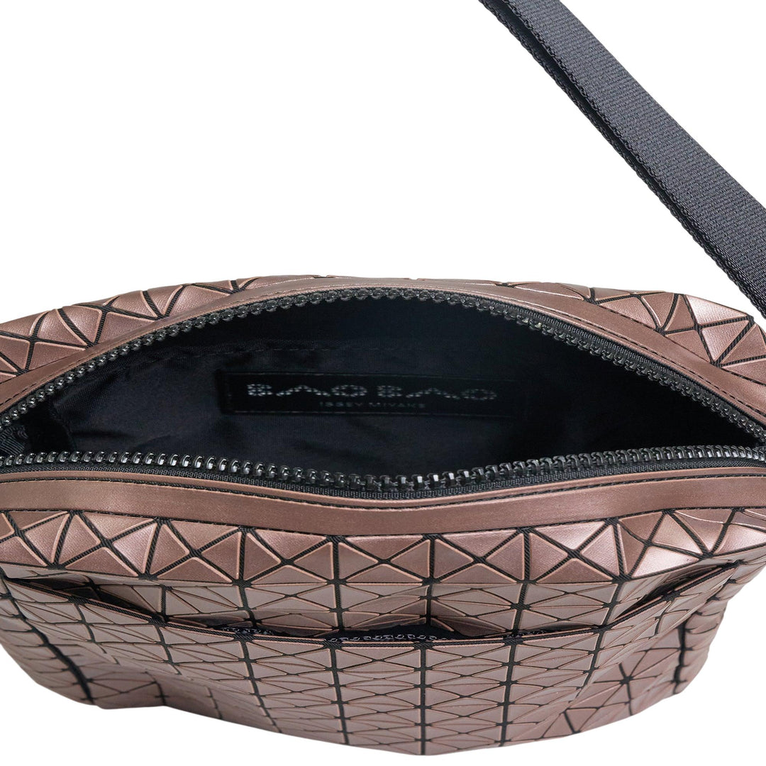 Club21 - BAO BAO ISSEY MIYAKE - Voyager Metallic Crossbody - CROSS BODY - Bronze