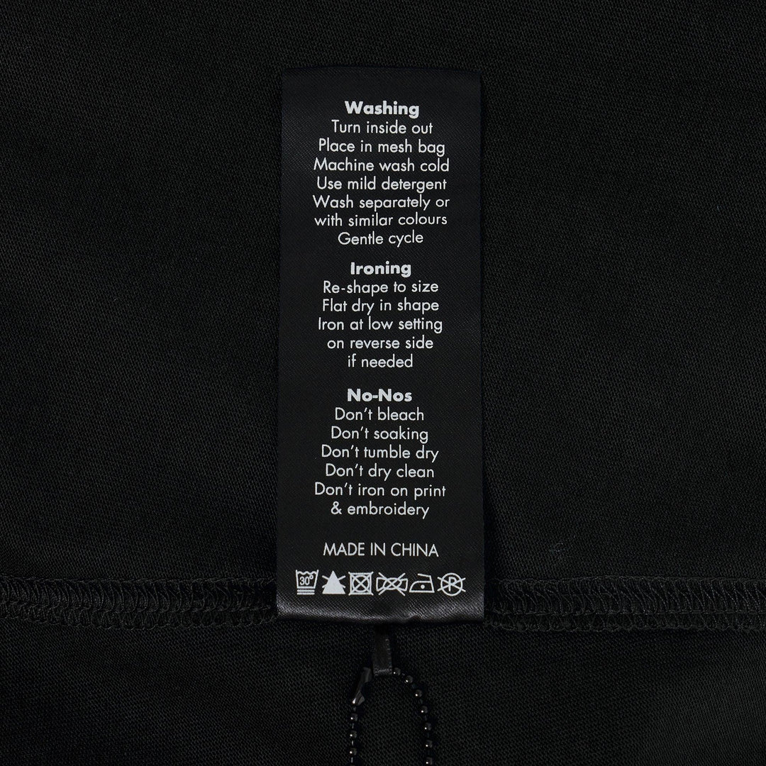 Club21 - Blackjack - Triangle T-Shirt - TEES - Black