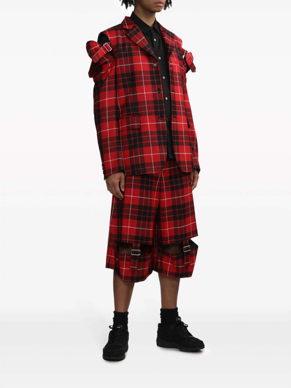 COMME-des-GARCONS-BLACK-Tartan-Check-Button-Shorts-Red-2