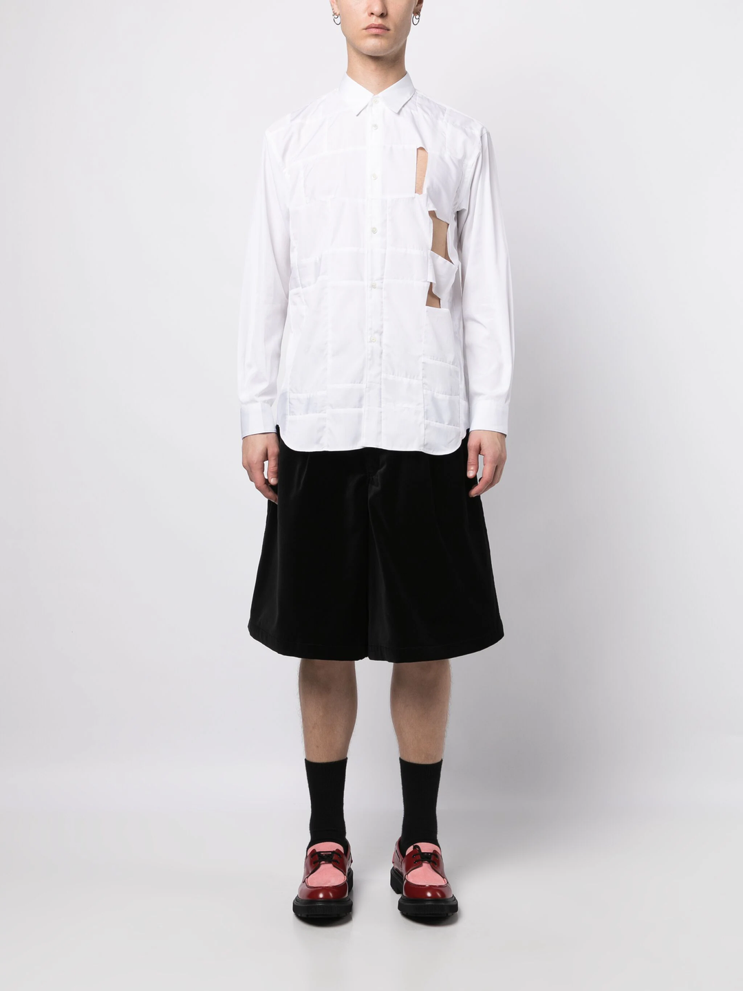 COMME-des-GARCONS-SHIRT-Velveteen-Button-Shorts-Black_2