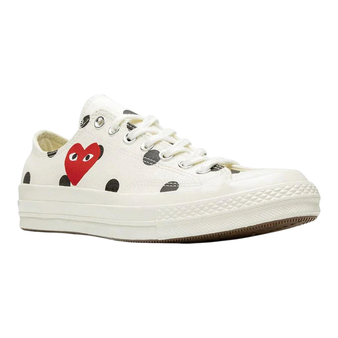 COMME-des-GARCONS-PLAY-Converse-Converse-Low-Cut-With-Polka-Dot-Sneakers-White-2