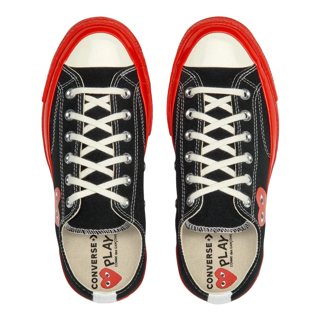 Club21 - COMME des GARCONS PLAY CONVERSE - Ct70 Low Top Red Sole Red Heart - SNEAKERS - Black