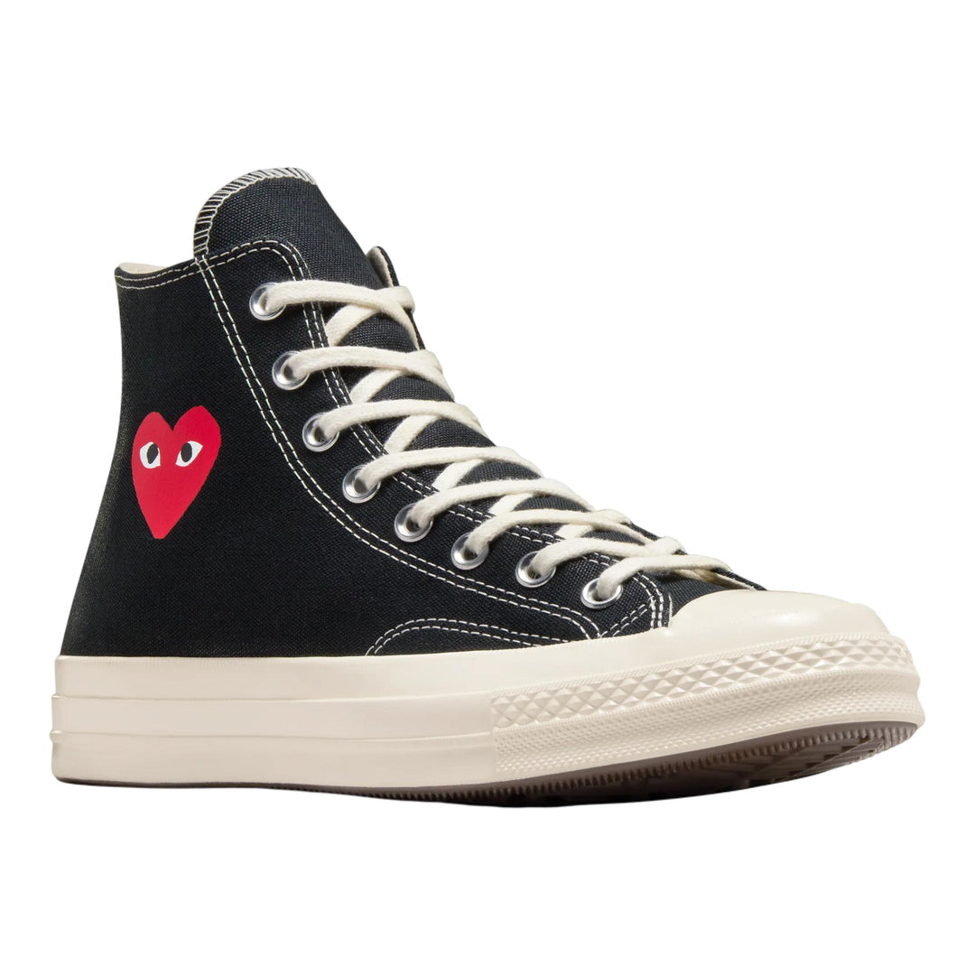 Club21 - COMME des GARCONS PLAY CONVERSE - Small Red Heart Chuck Taylor High Top - SNEAKERS - Black