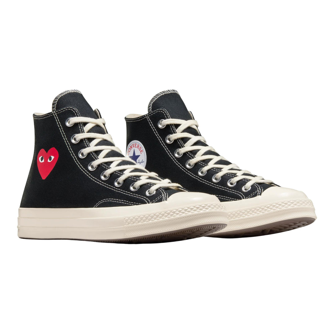 Club21 - COMME des GARCONS PLAY CONVERSE - Small Red Heart Chuck Taylor High Top - SNEAKERS - Black