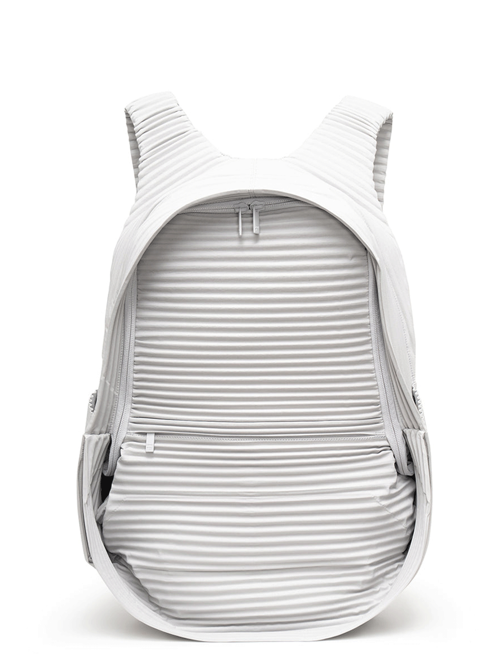 HOMME-PLISSE-ISSEY-MIYAKE-PLEATS-DAYPACK-Light-Gray-1