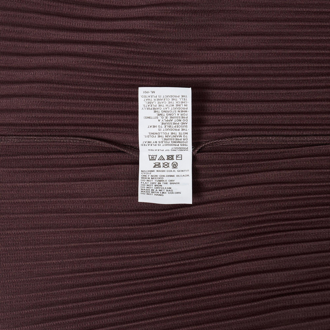 Club21 - HOMME PLISSE ISSEY MIYAKE - Color Pleats T-Shirt - PLEATED TOPS - Edge Brown