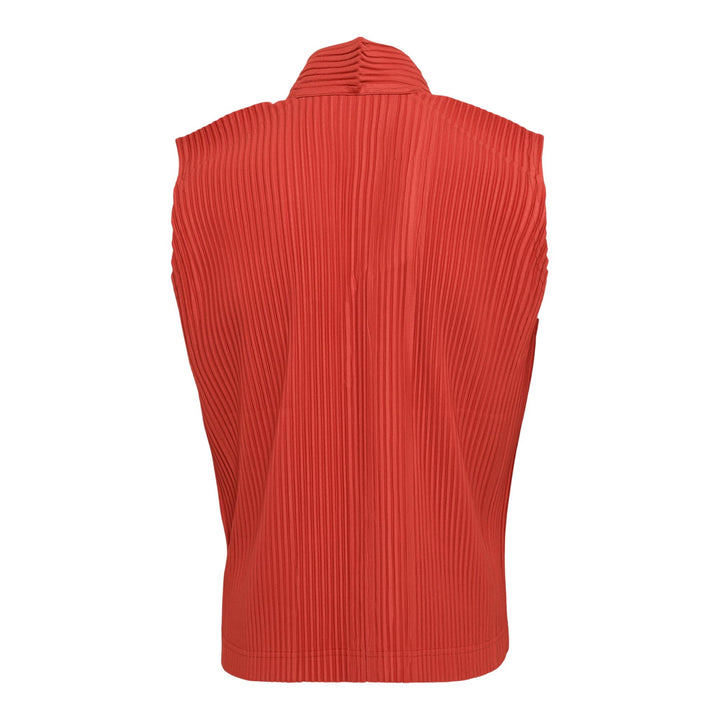 Club21 - HOMME PLISSE ISSEY MIYAKE - Monthly Colors: September T-Shirt - PLEATED TOPS - Jasper Red