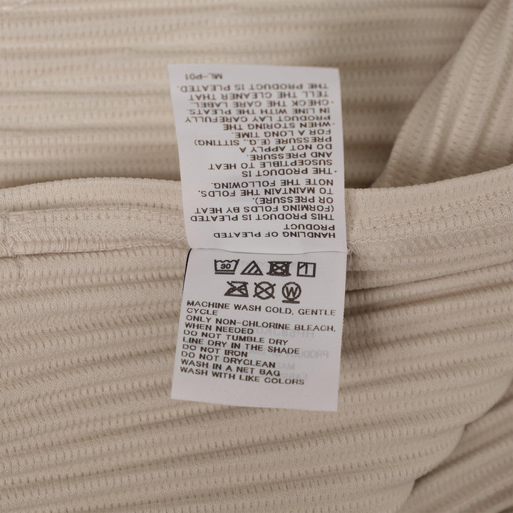Club21 - HOMME PLISSE ISSEY MIYAKE - Monthly Colors: September T-Shirt - PLEATED TOPS - Limestone White