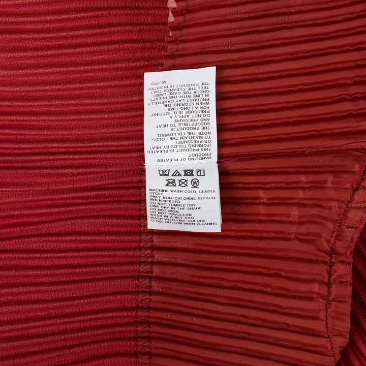 Club21 - HOMME PLISSE ISSEY MIYAKE - Multi-Pocket Pants - PLEATED PANTS - Jasper Red